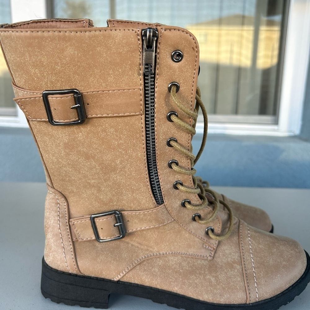 New Light Brown Inside Zip Boots Size 8/9